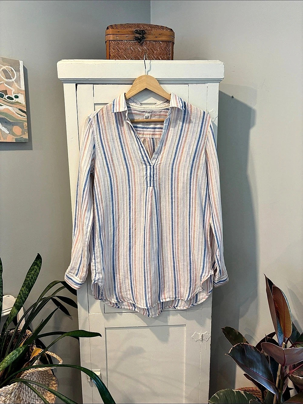 100% Linen Gap Candy Striped Shirt in White & Blue and pink